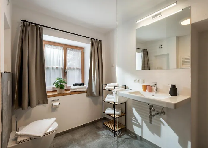 Schwaigermuehle - Historic Charm & Modern Comfort Apartment